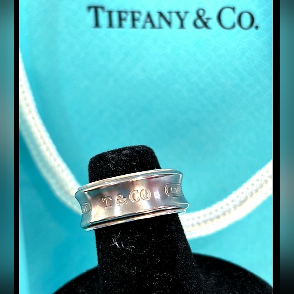 💍Tiffany & Co. 1837 Concave Vintage Sterling Silver 925 & Titanium Ring Sz 4.5 🎀 - Picture 5 of 15